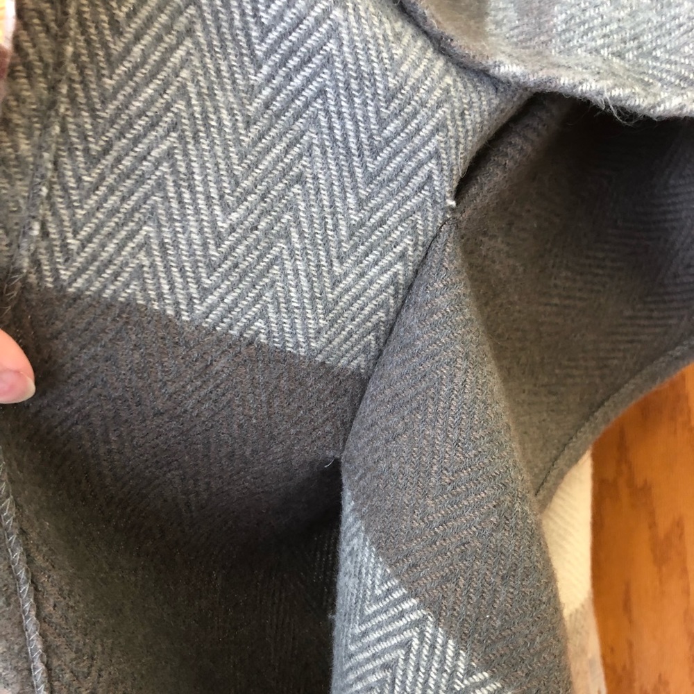 Universal Thread Plaid Herringbone Poncho - Picture 4 of 8